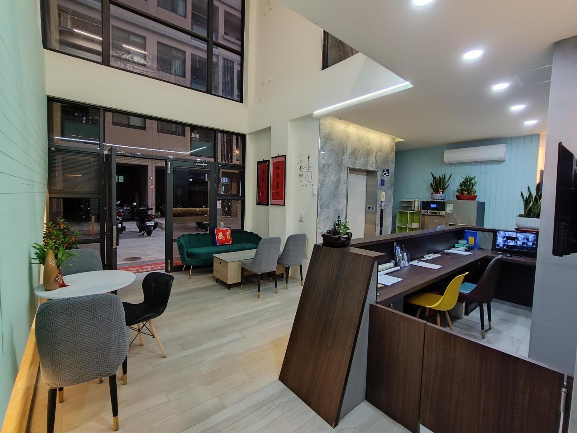 Zhu Yue Guan Apartment Jinning Exterior photo